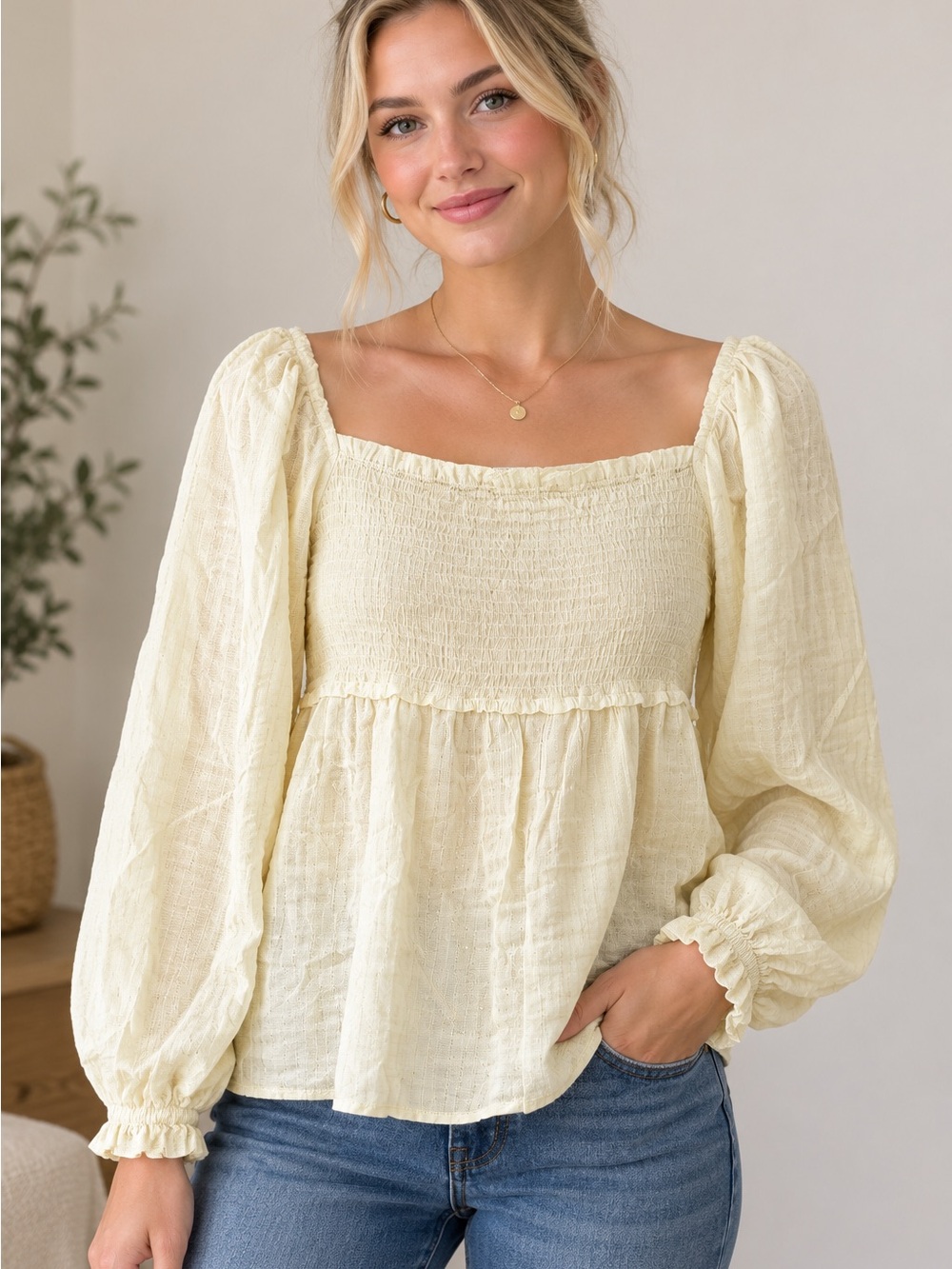 Umgee Cream Tank with Gold Metallic Threading